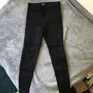 A&F Simone High Rise Black Jeans 4/27 Short